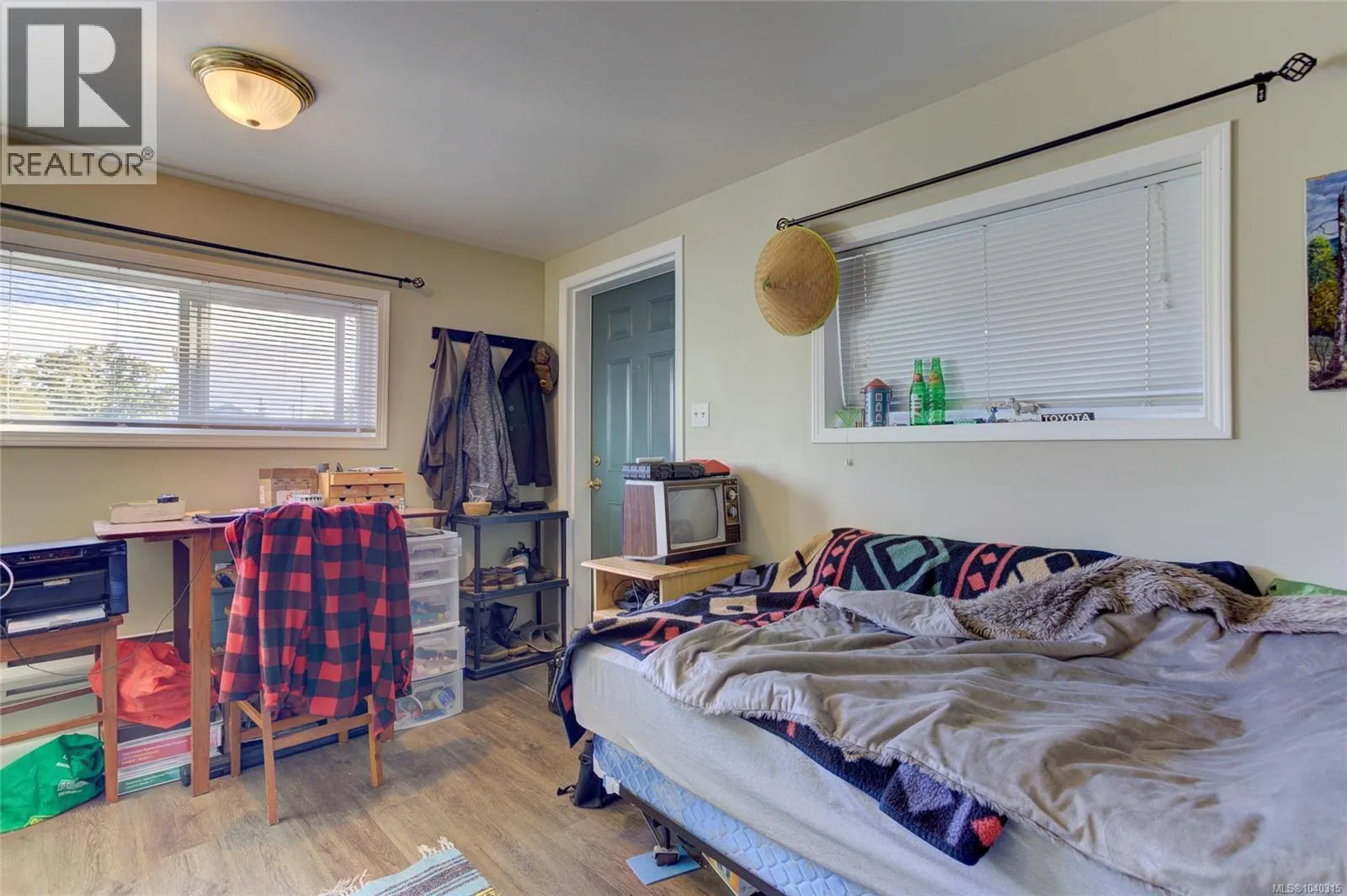 58 Pine St
