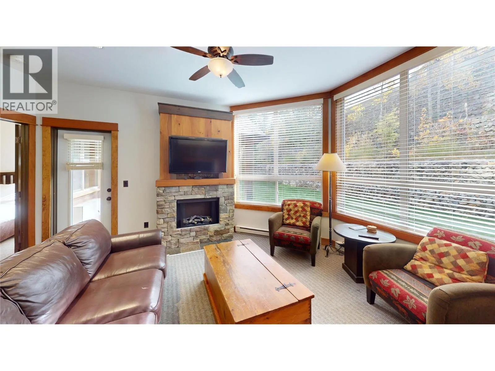 4559 Timberline Crescent Unit# 613B