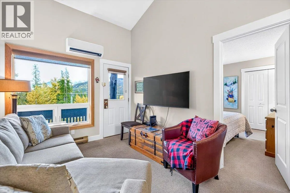 5369 Fernie Ski Hill Road Unit# 311