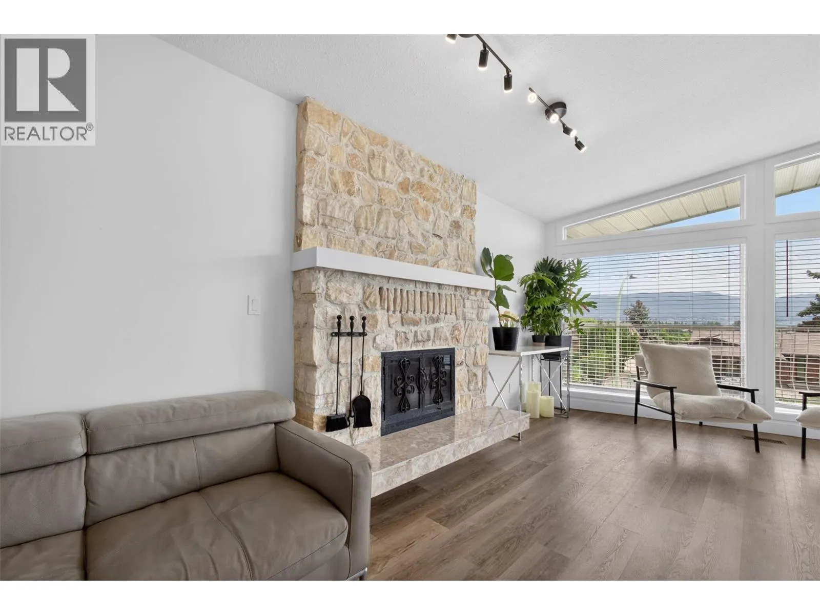1750 Sonora Drive