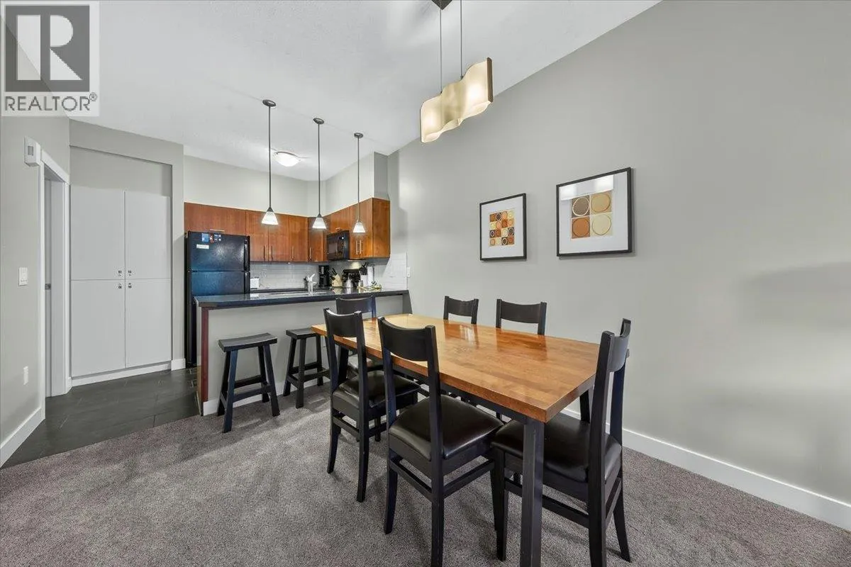 2049 SUMMIT Drive Unit# 413C