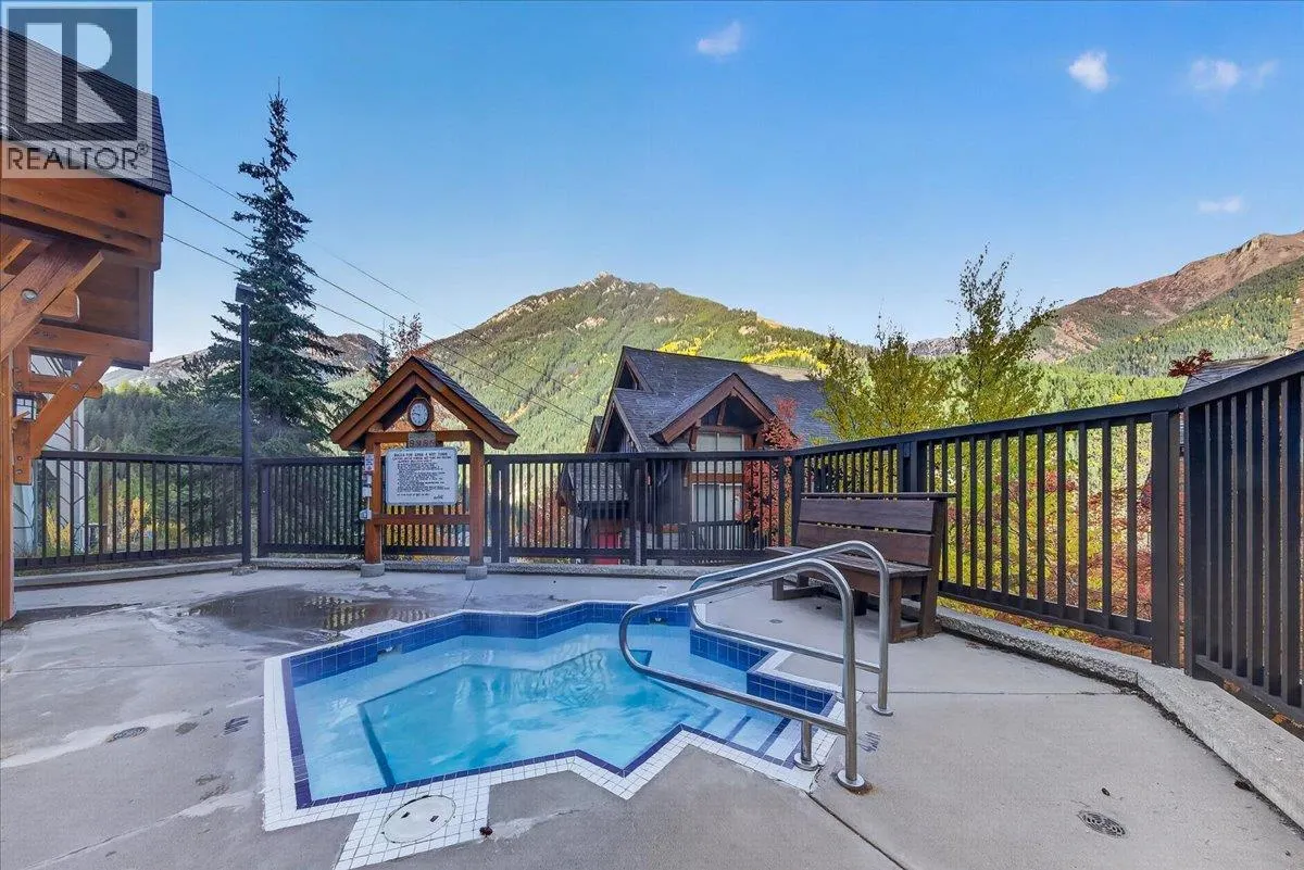 2049 SUMMIT Drive Unit# 413C