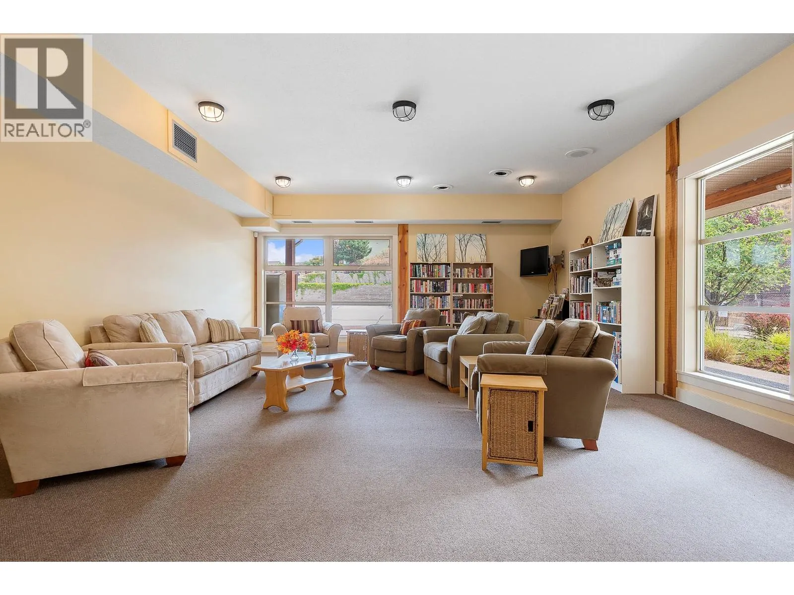 7760 Okanagan Landing Road Unit# 27