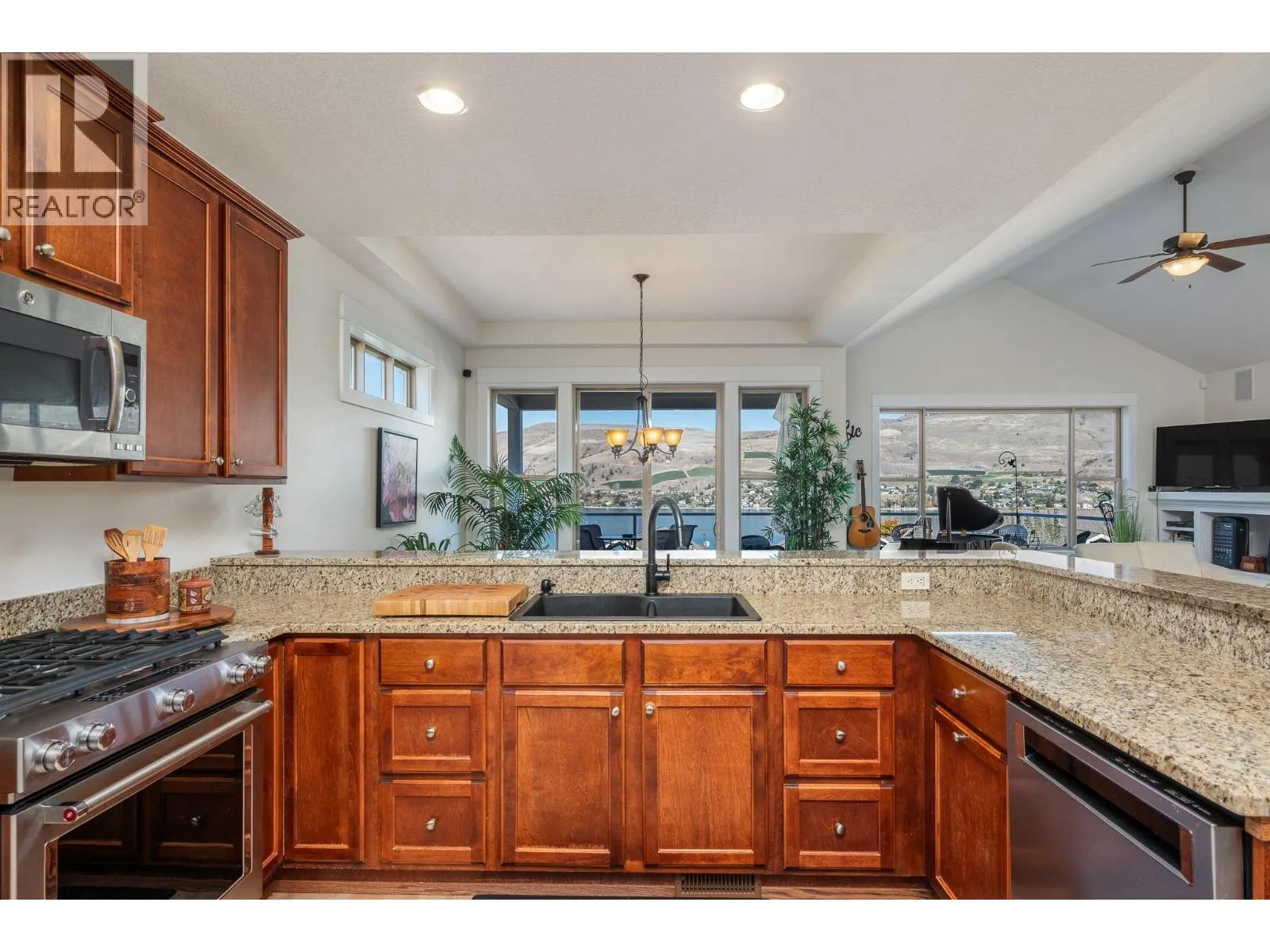 7760 Okanagan Landing Road Unit# 27