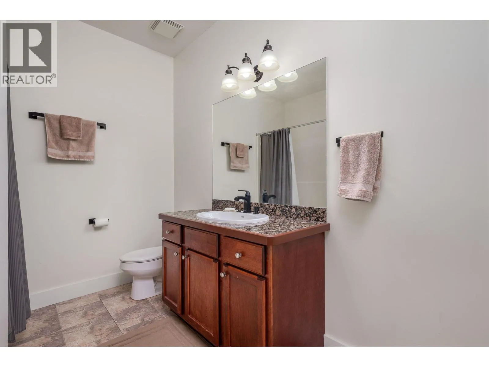 7760 Okanagan Landing Road Unit# 27
