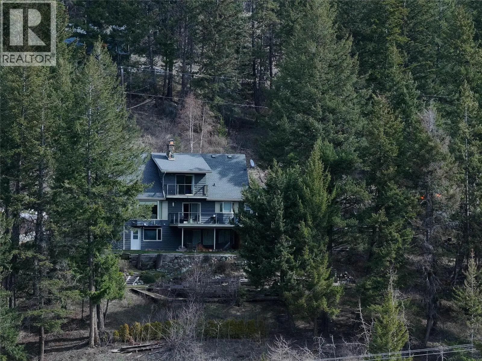 1920 Lakeview Drive