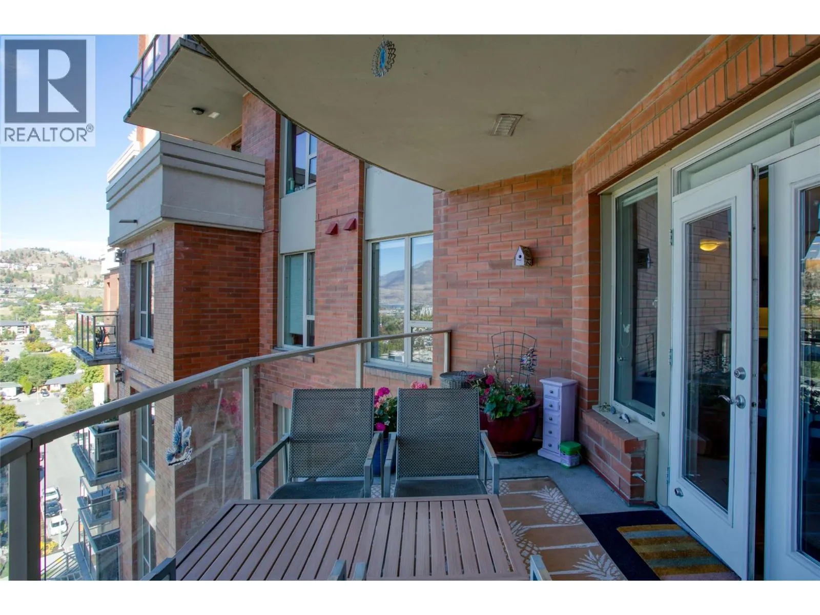 1160 Bernard Avenue Unit# 1205