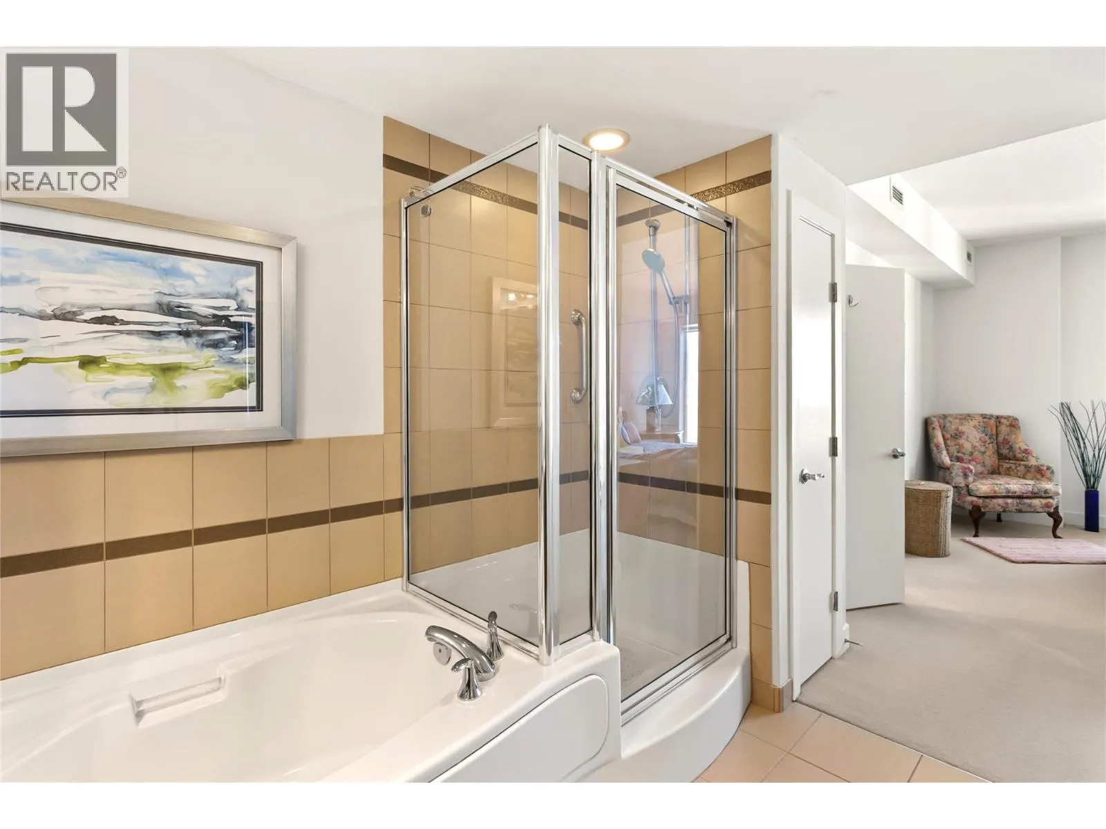 1160 Bernard Avenue Unit# 1205