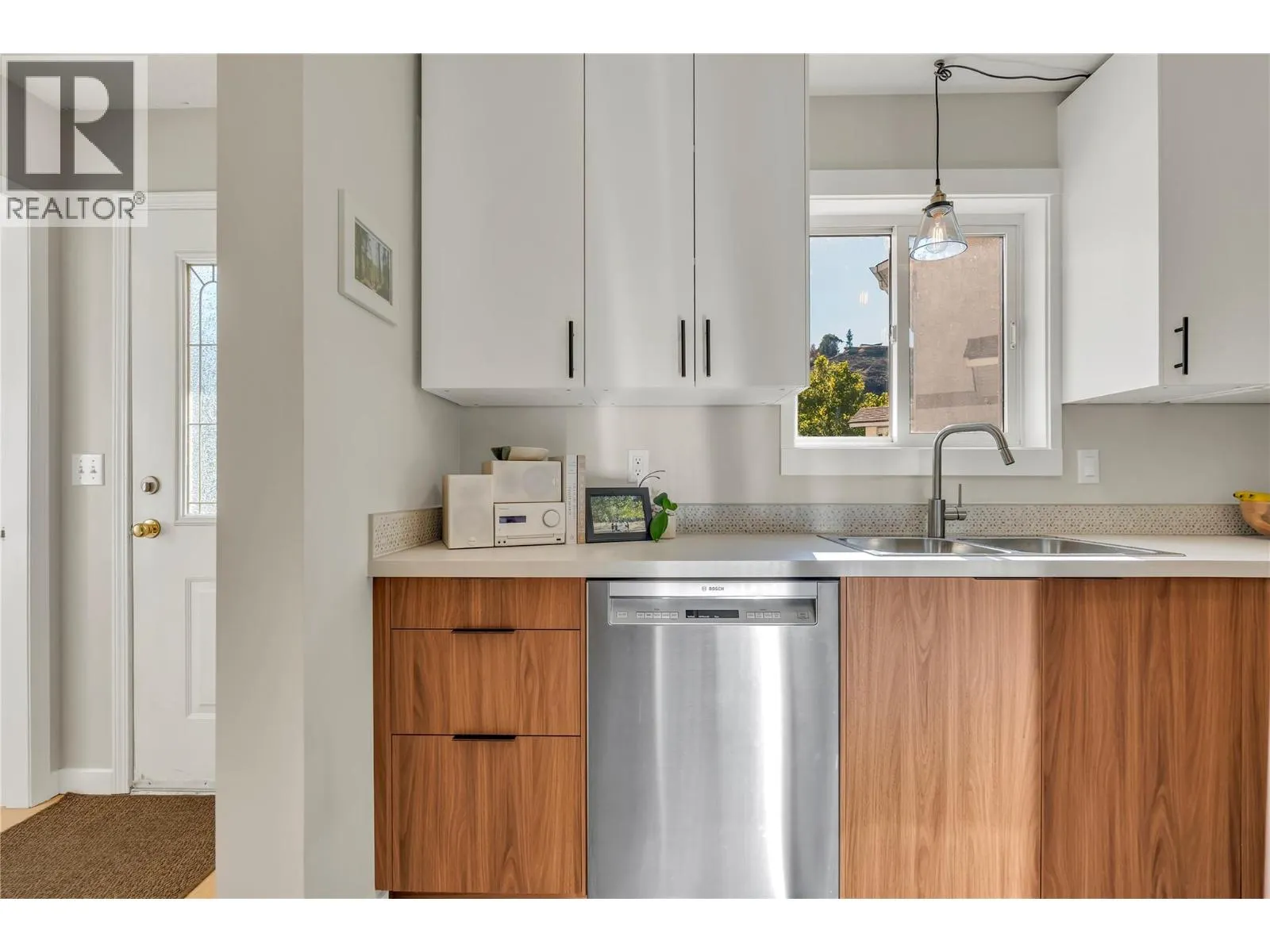 8710 Prairie Valley Road Unit# 3