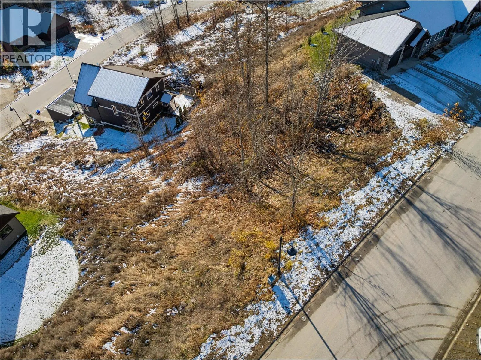 933 REDSTONE Drive