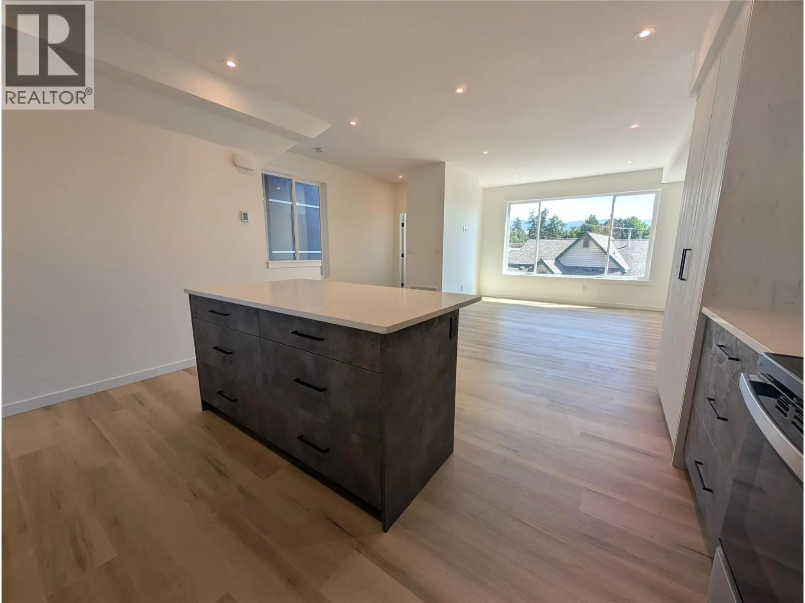 3602 Pleasant Valley Road Unit# 4