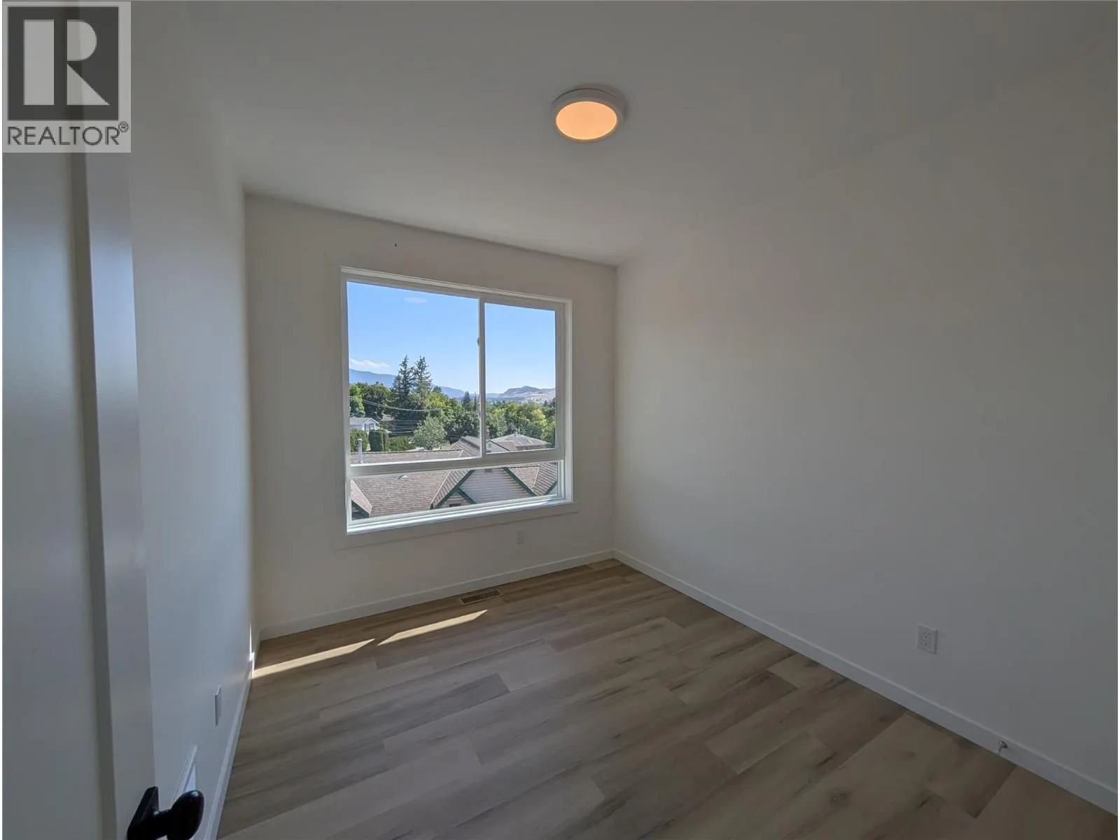 3602 Pleasant Valley Road Unit# 4
