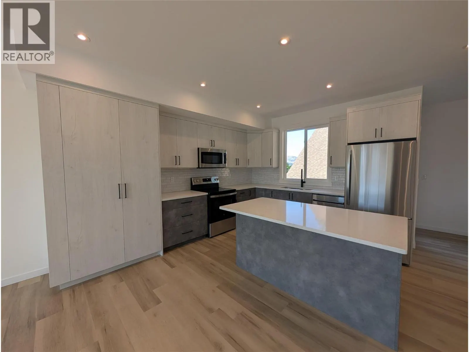 3602 Pleasant Valley Road Unit# 4