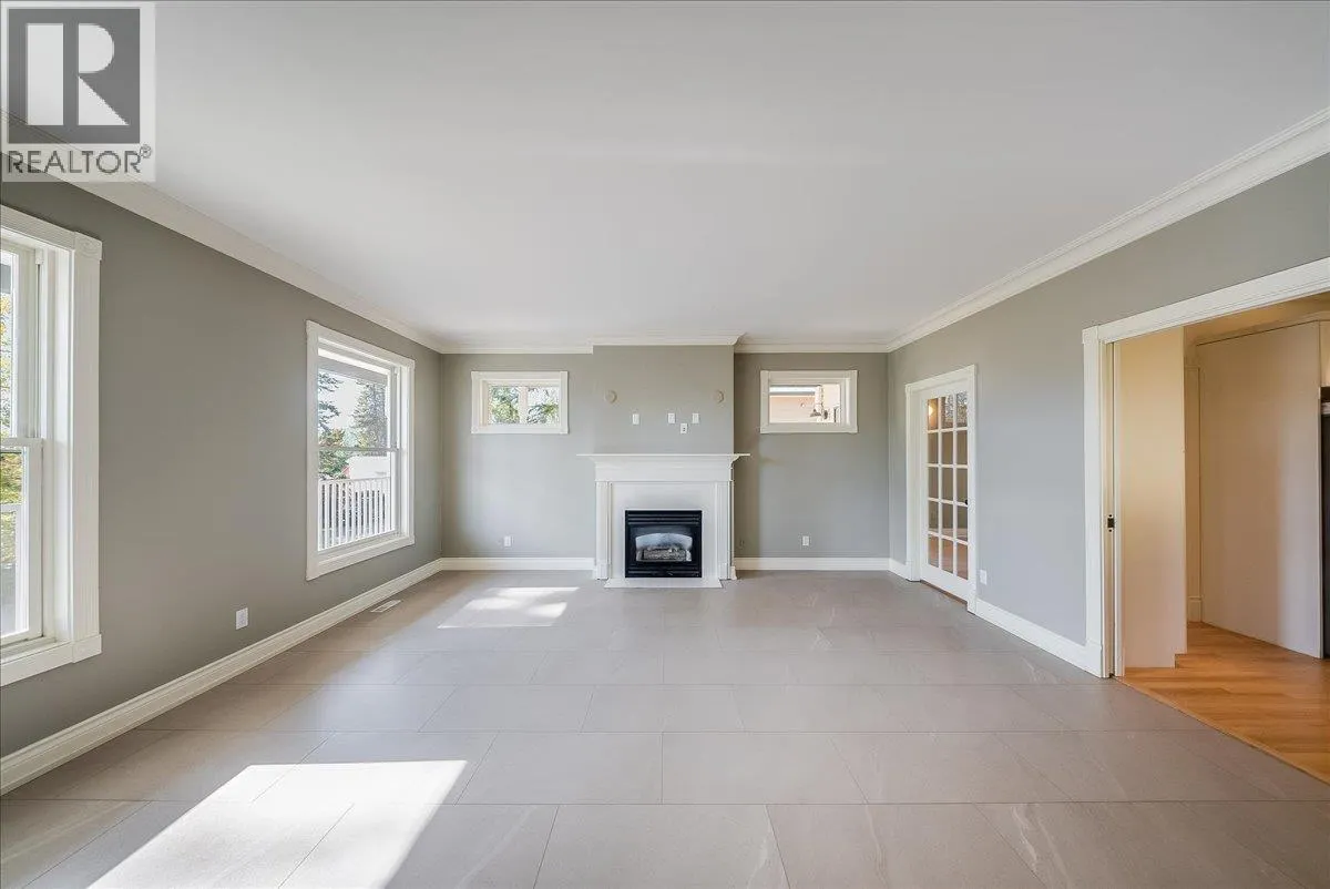 1860 Planer Crescent
