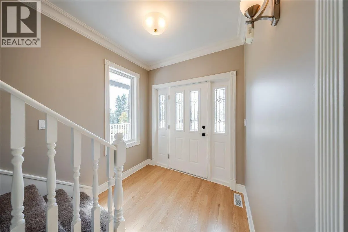 1860 Planer Crescent