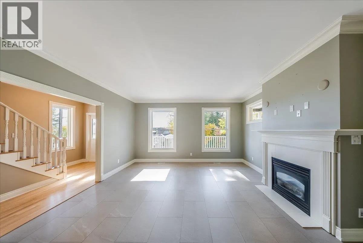 1860 Planer Crescent