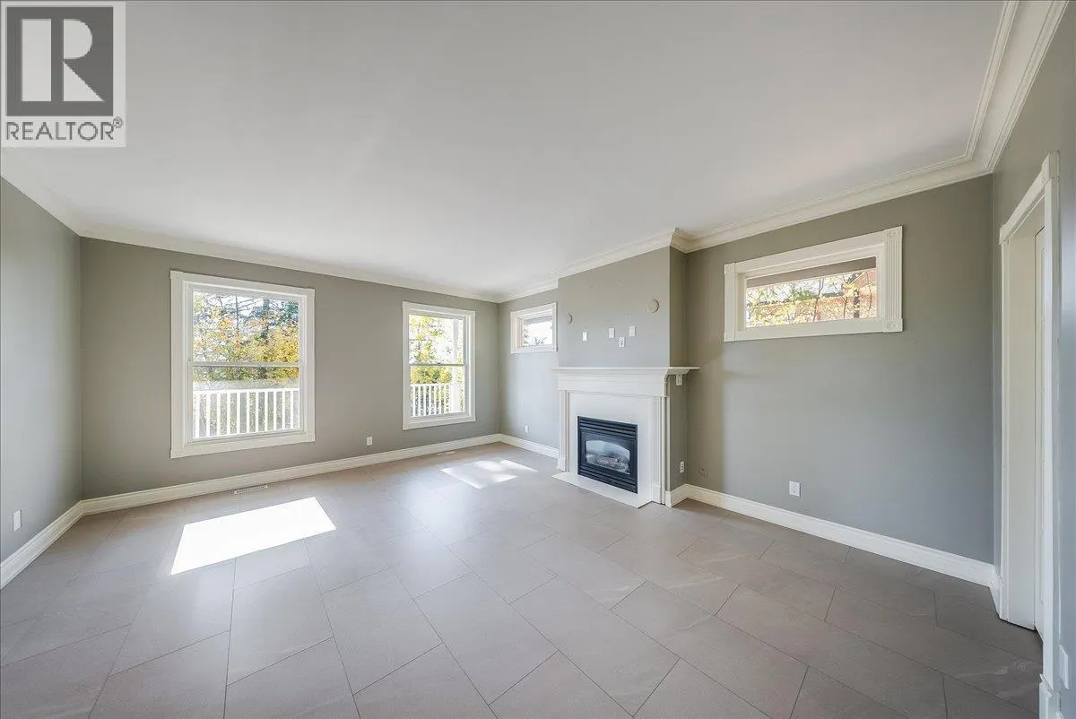 1860 Planer Crescent