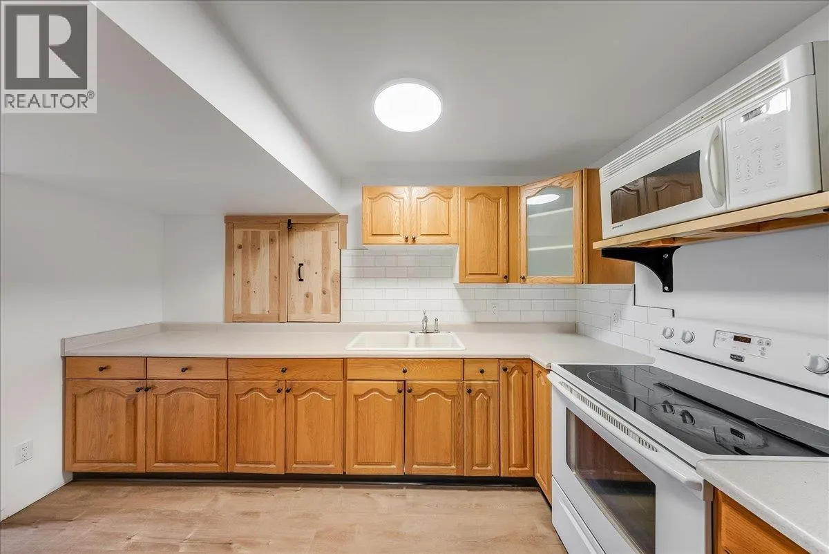 1860 Planer Crescent