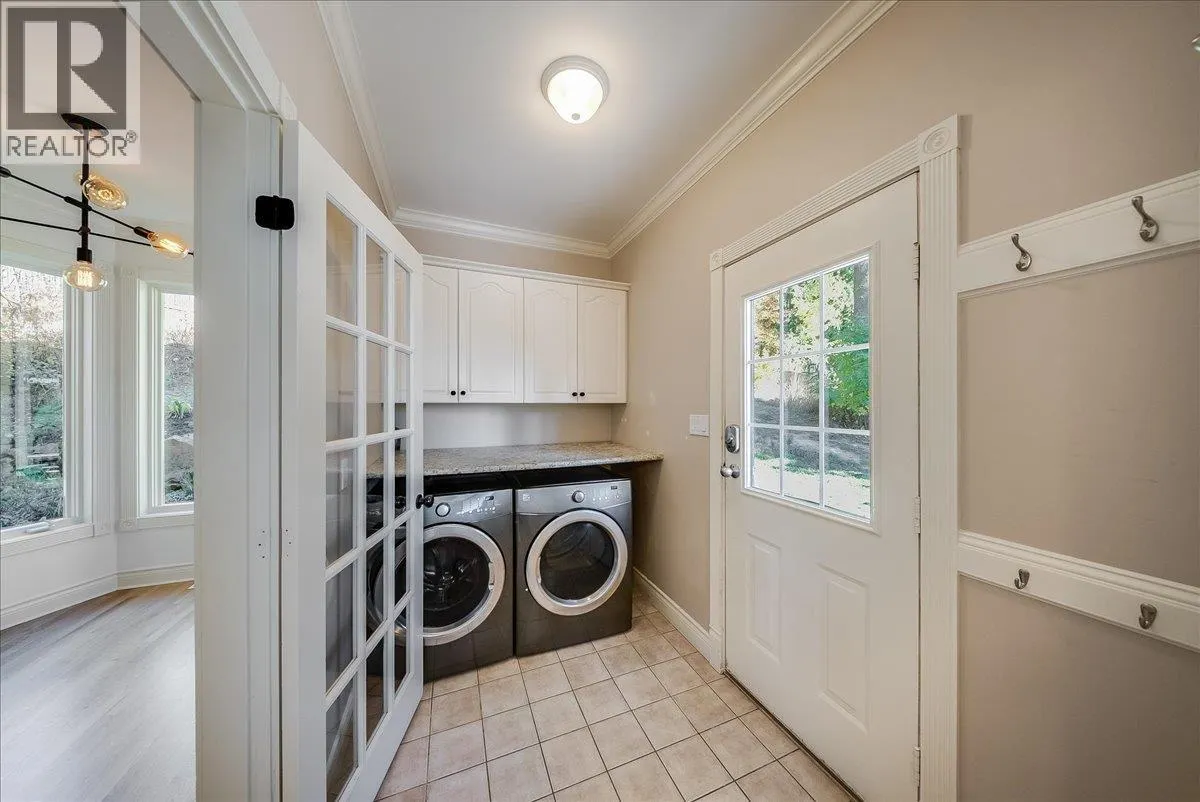 1860 Planer Crescent