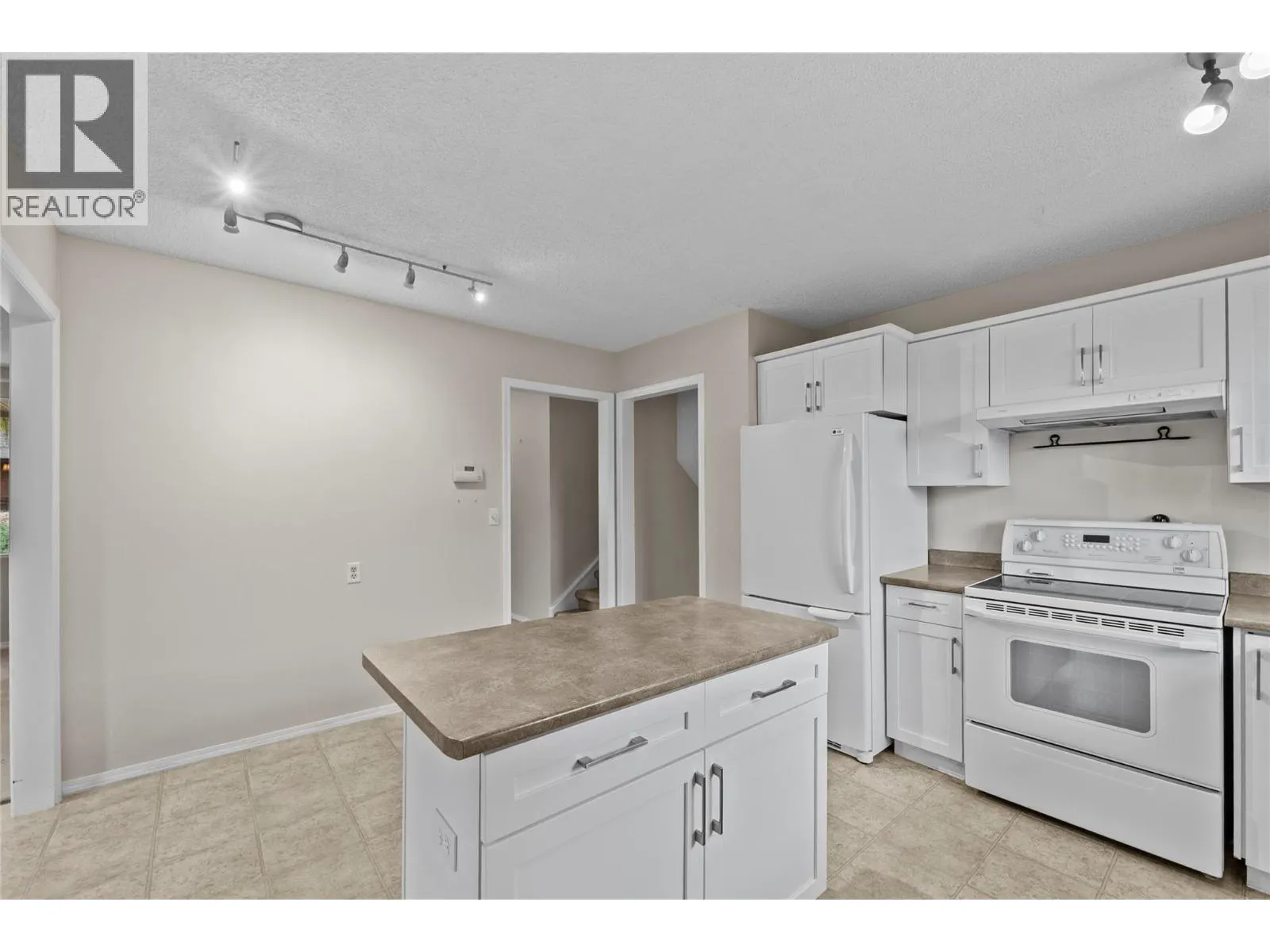 2161 Perryville Place