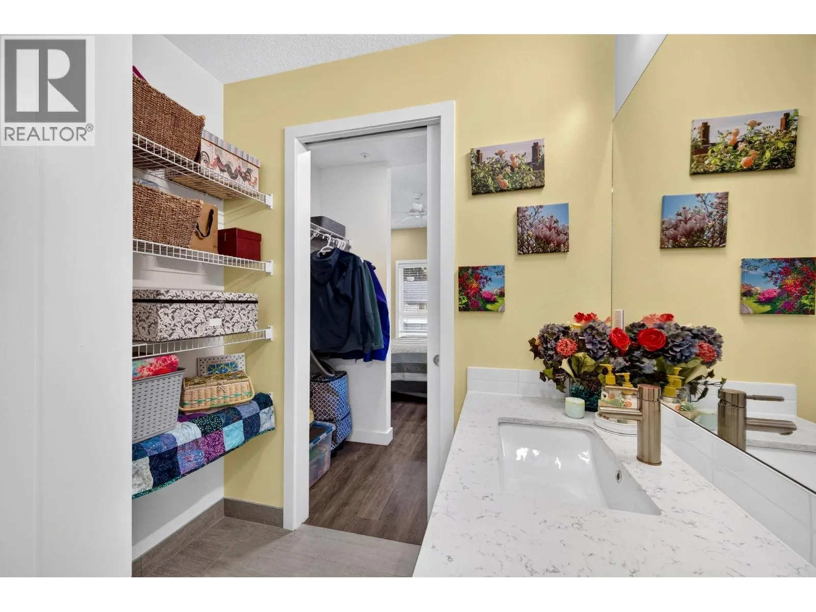 410 5TH Avenue S Unit# 1205