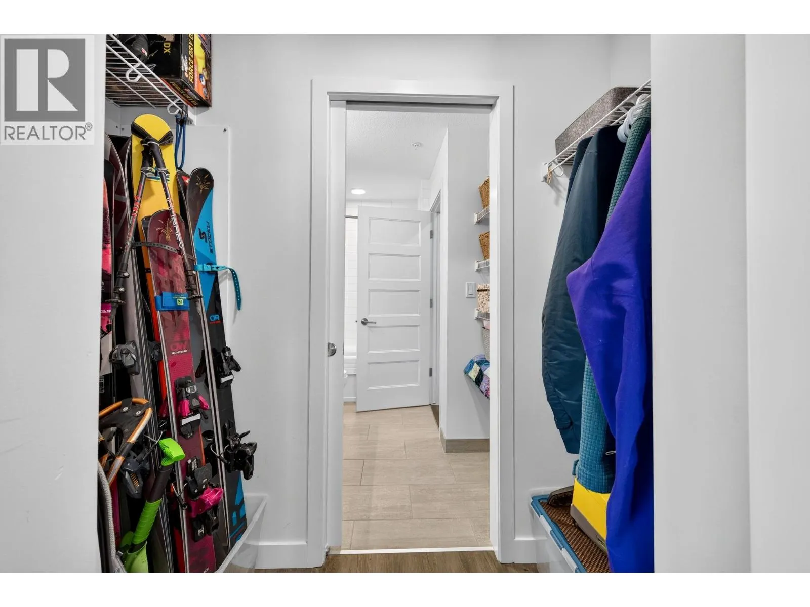 410 5TH Avenue S Unit# 1205