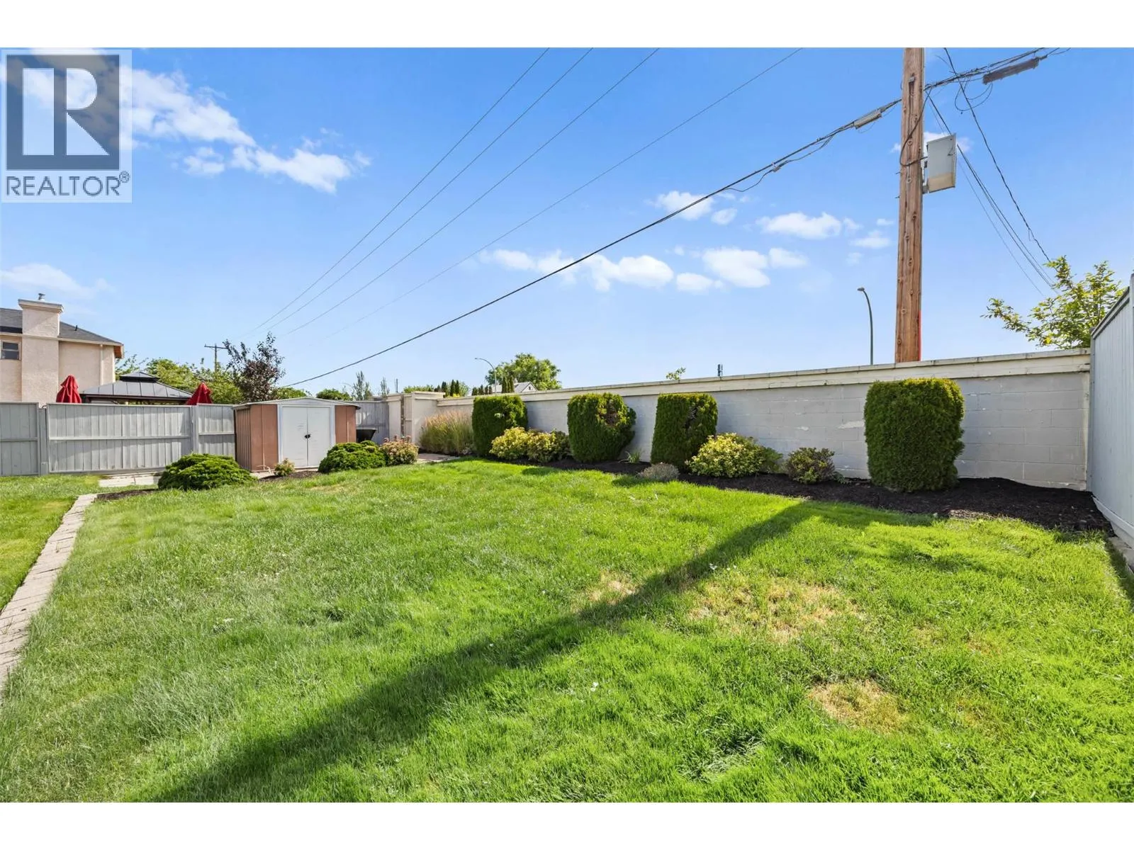 884 Mission Springs Crescent