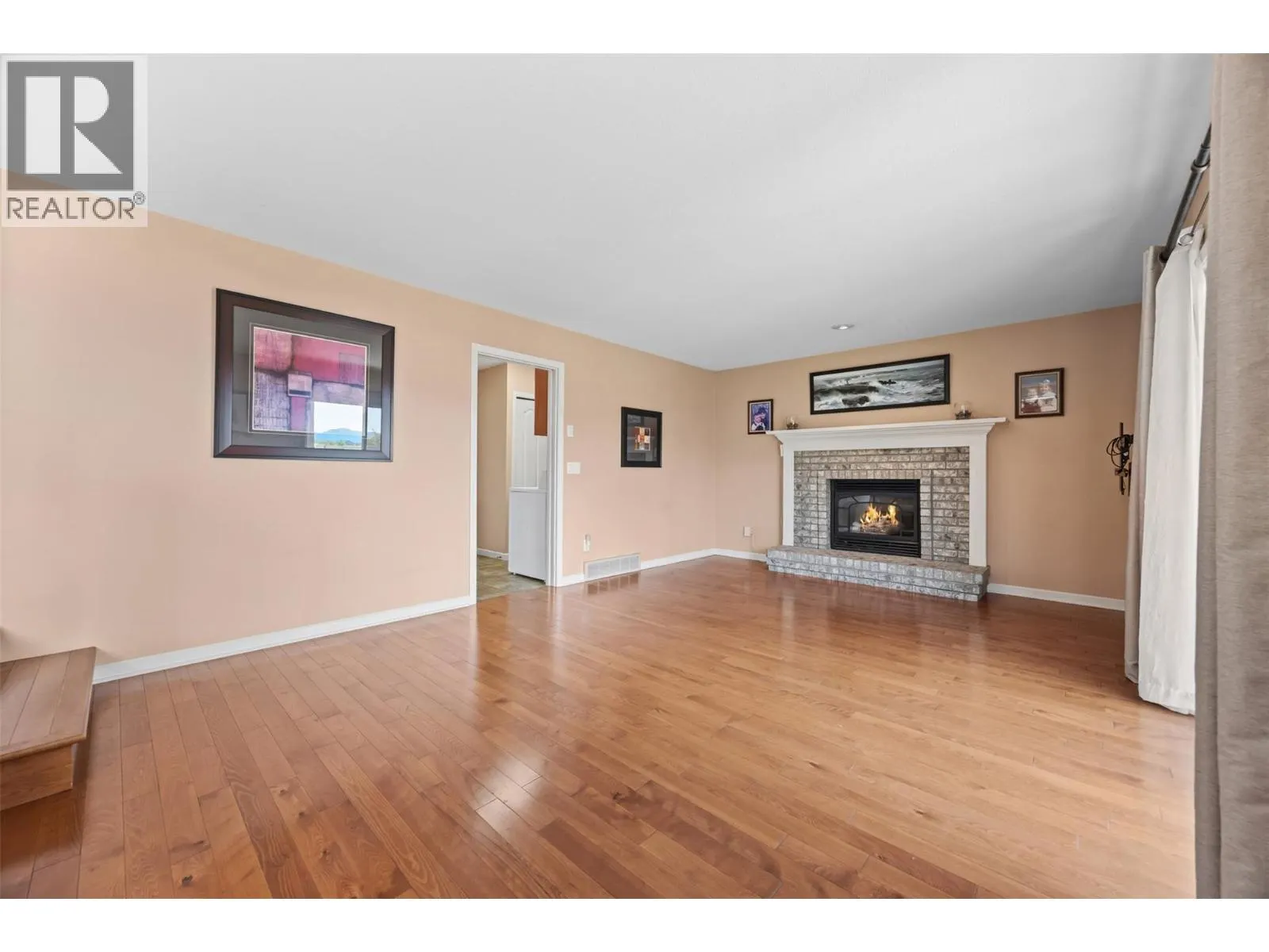 884 Mission Springs Crescent