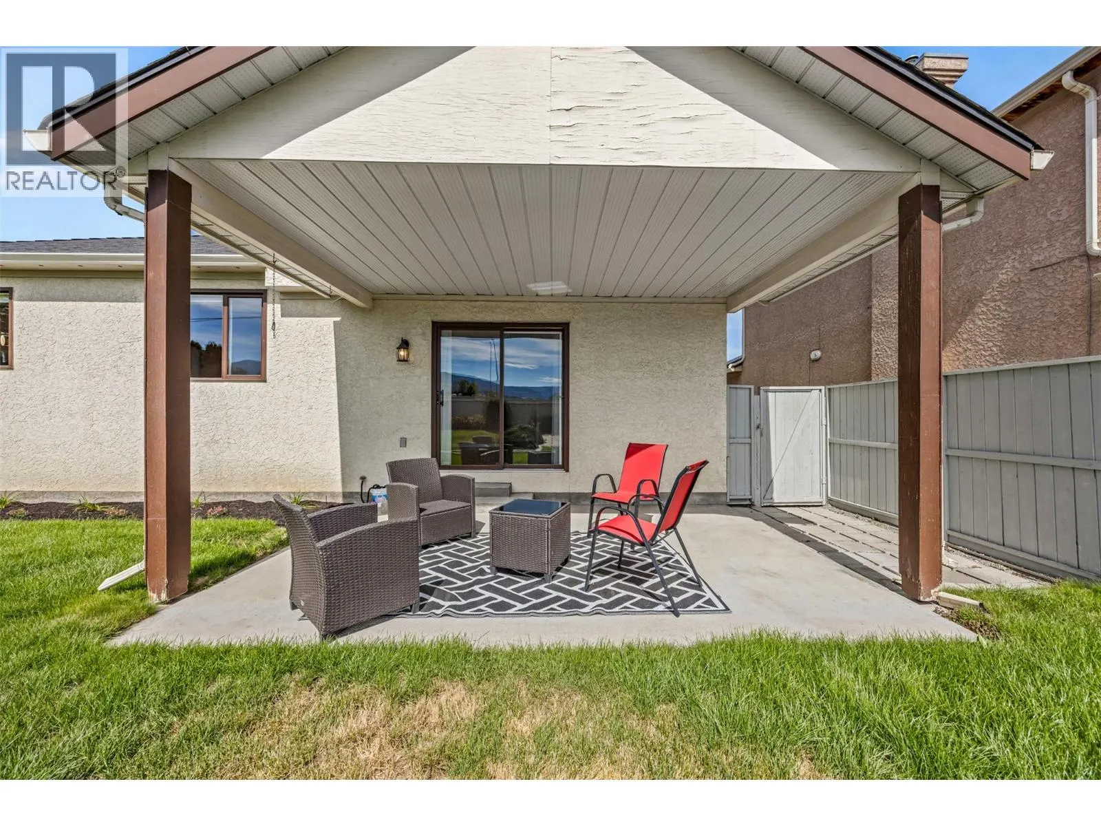 884 Mission Springs Crescent