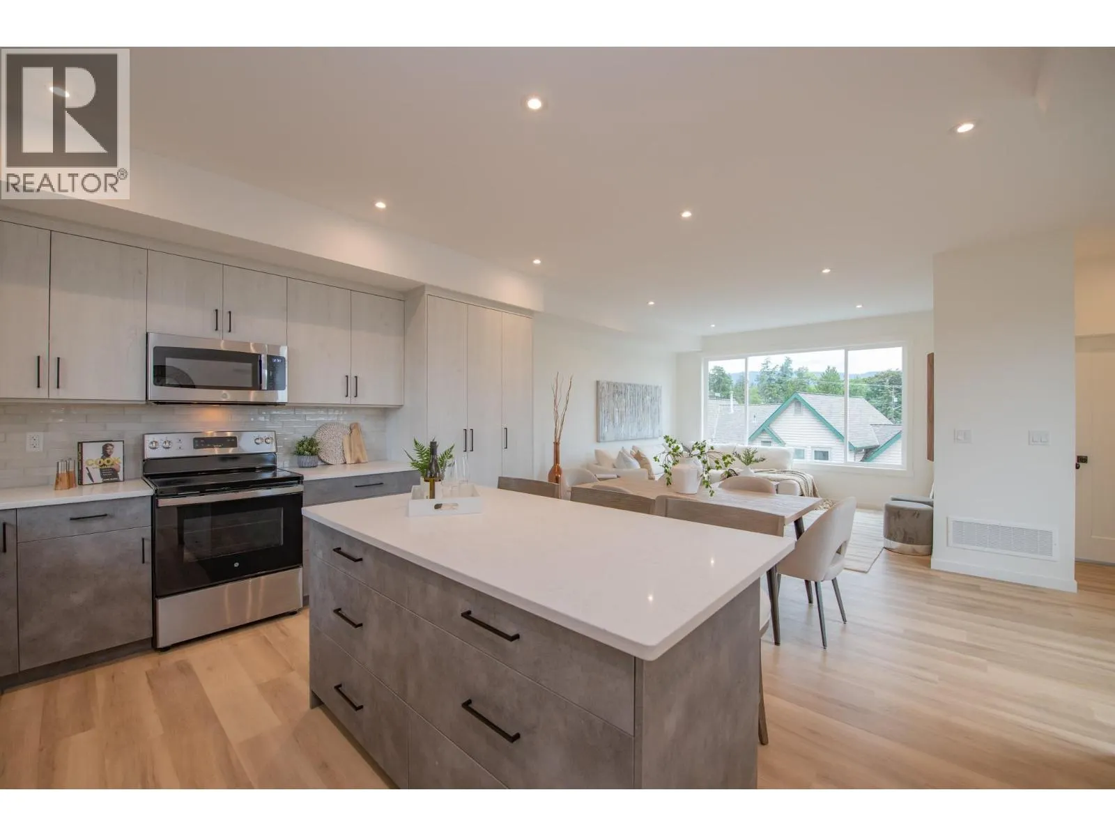 3602 Pleasant Valley Road Unit# 6