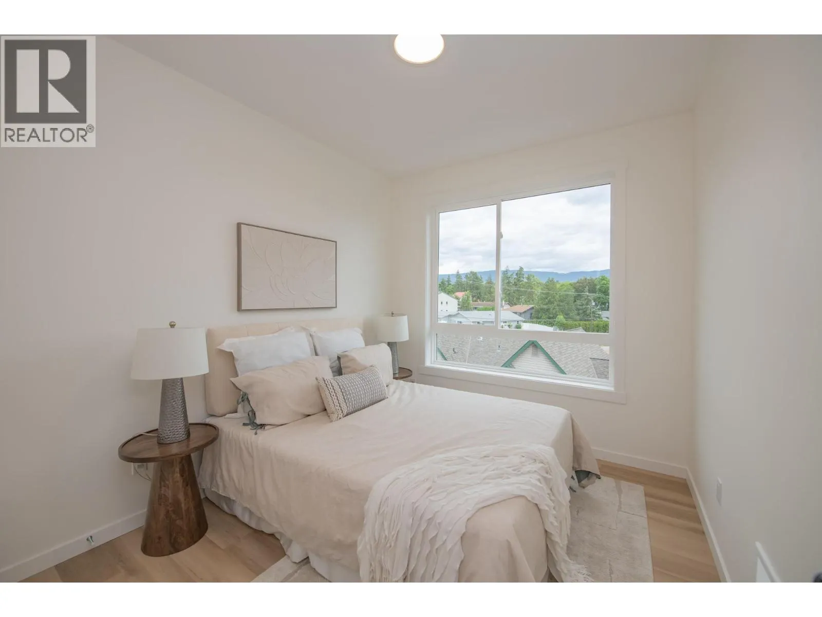 3602 Pleasant Valley Road Unit# 6
