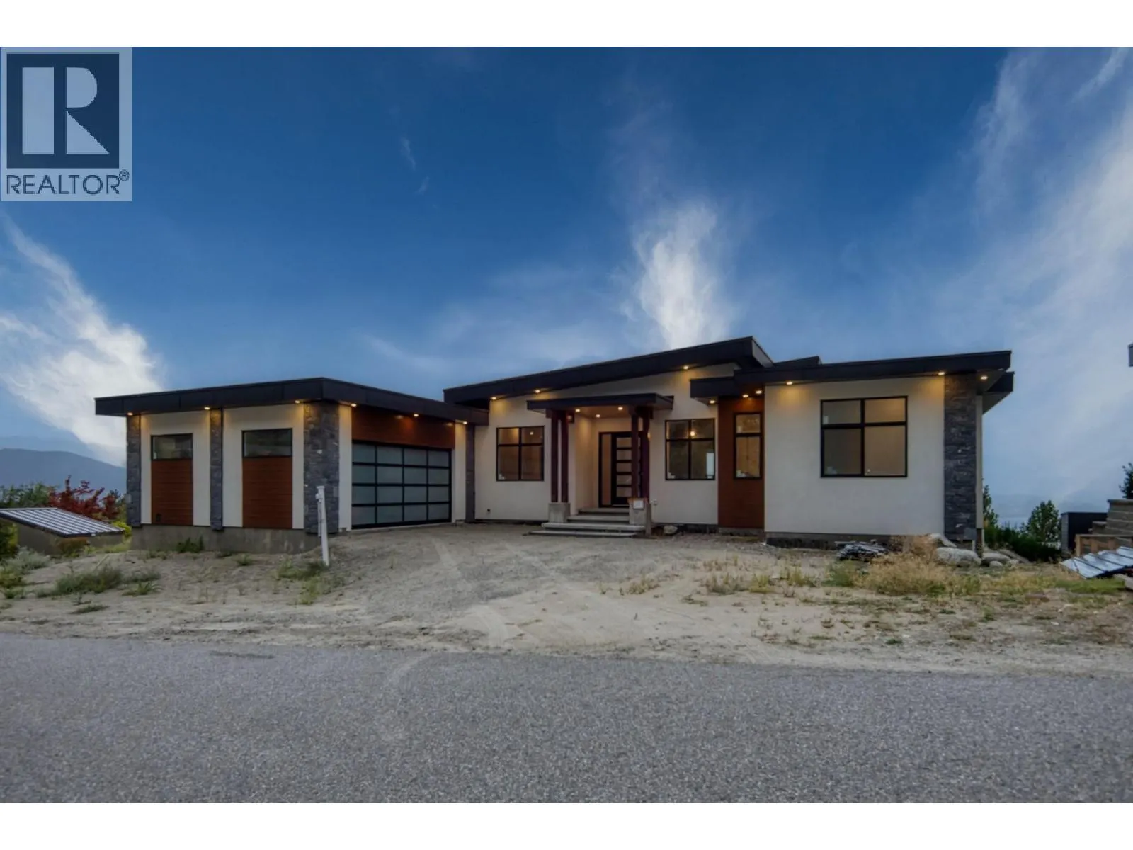 2835 Outlook Way