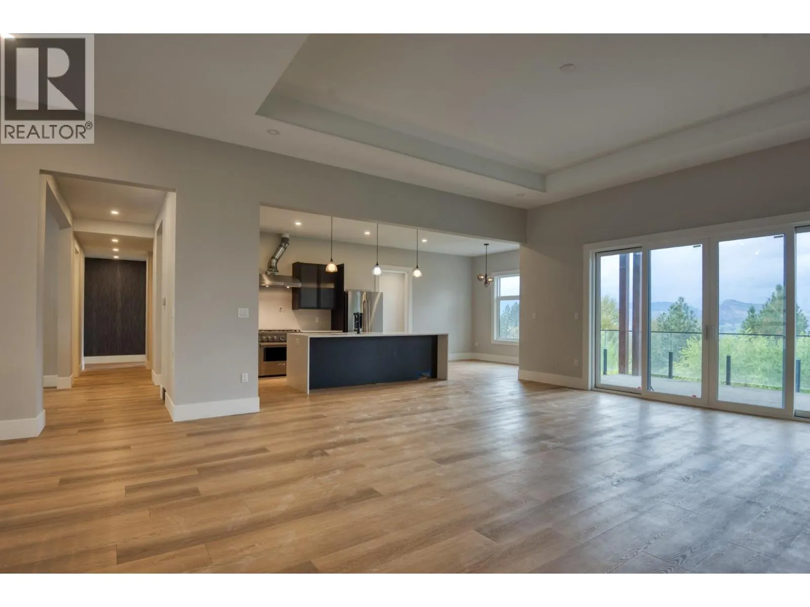 2835 Outlook Way