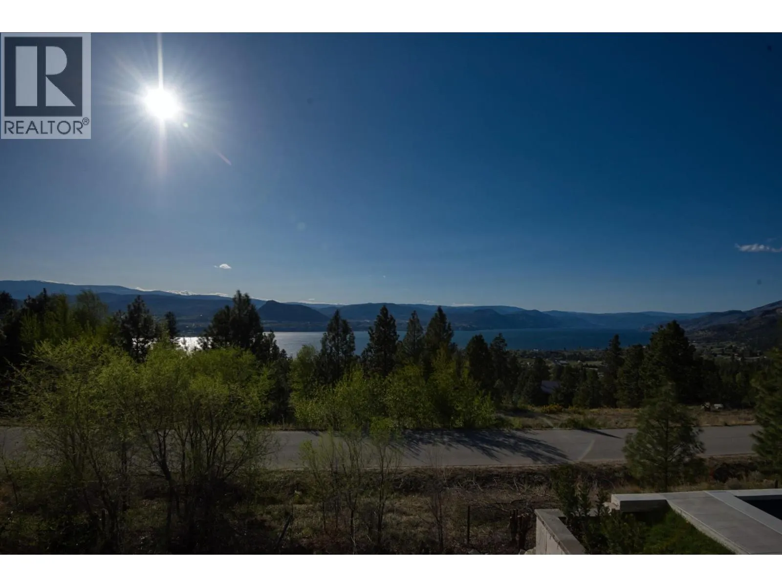 2835 Outlook Way
