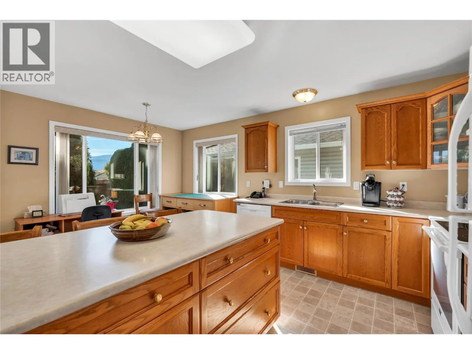 546 Redwing Drive