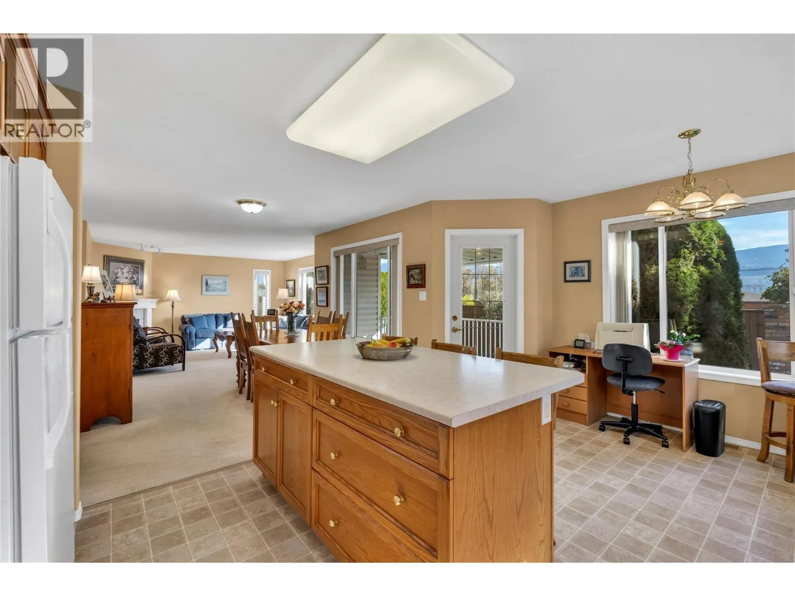 546 Redwing Drive