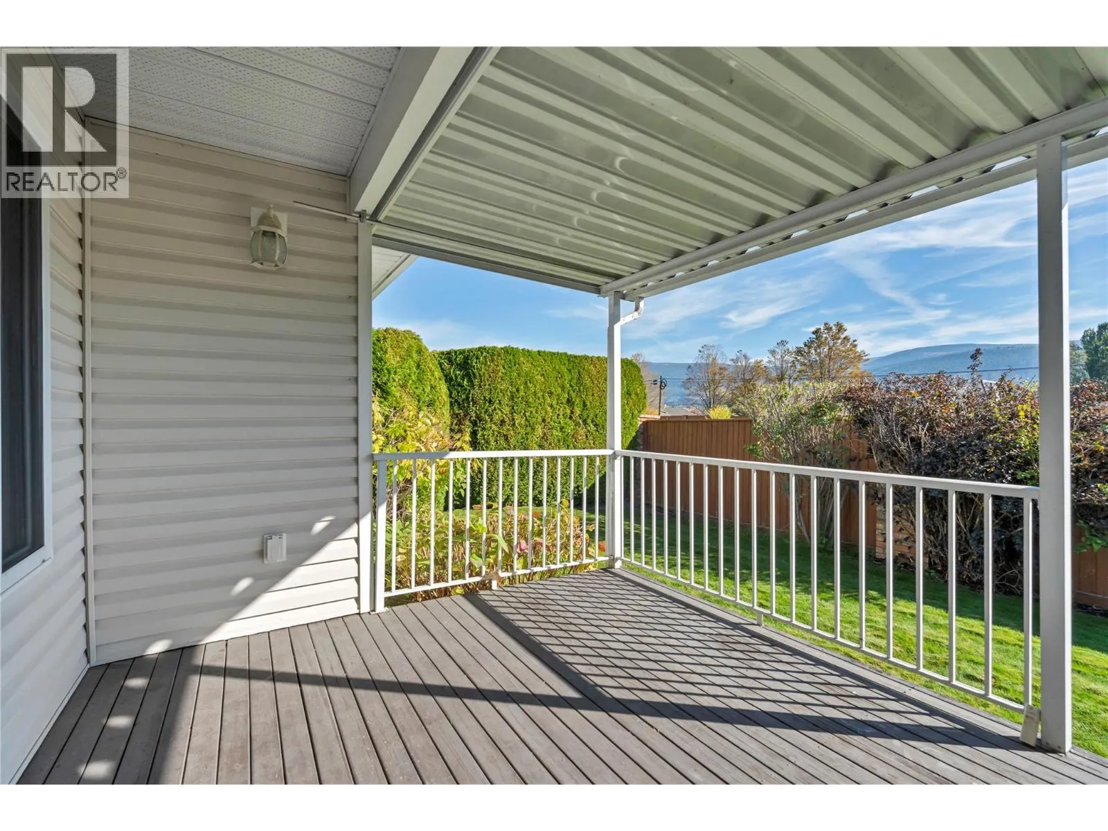 546 Redwing Drive