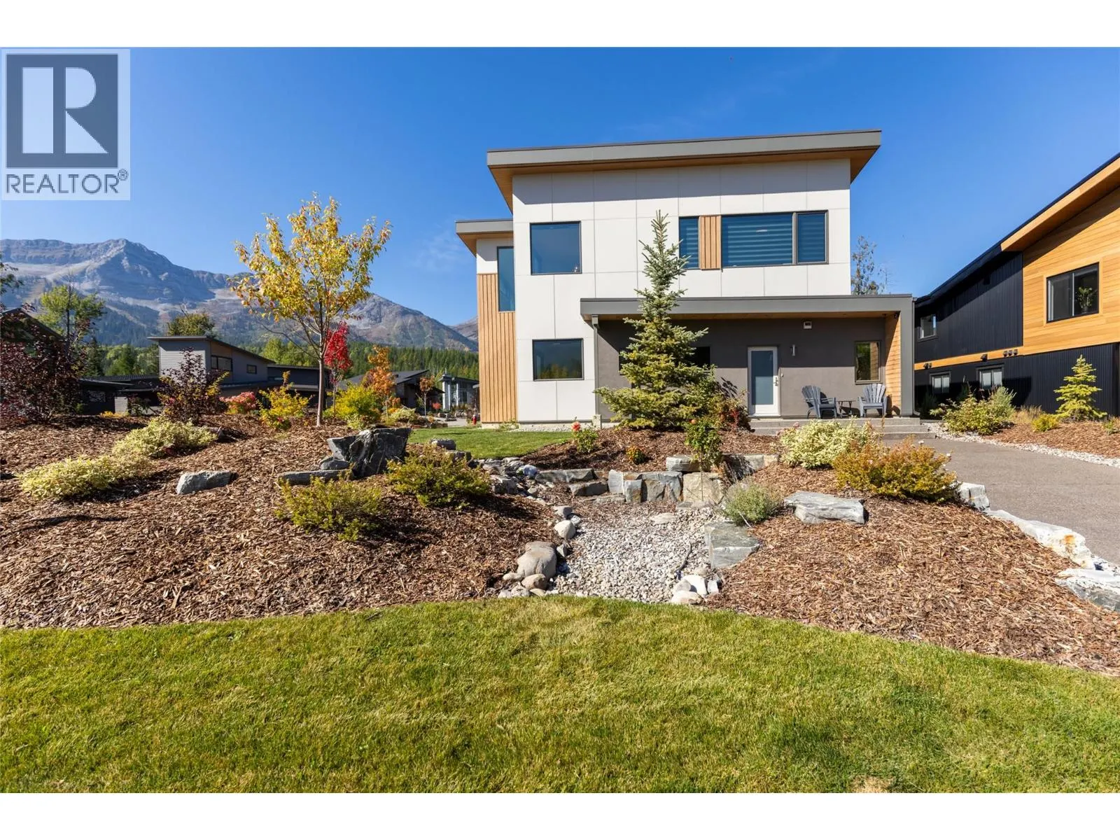 1 Huckleberry Place
