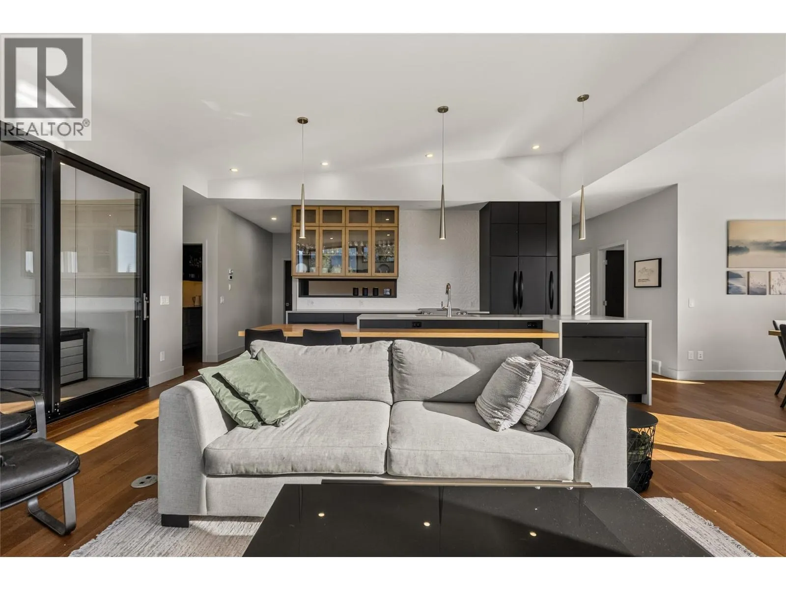 1 Huckleberry Place
