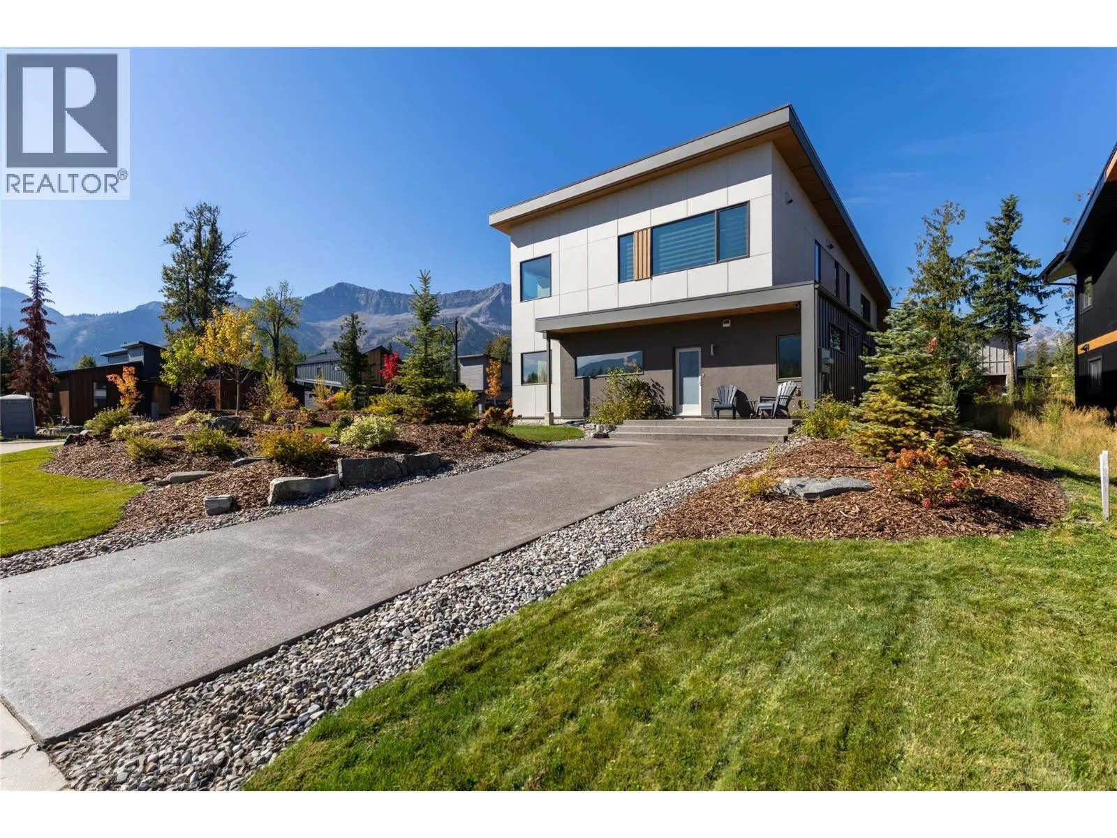 1 Huckleberry Place