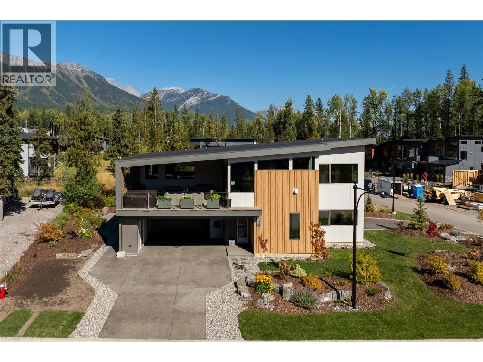 1 Huckleberry Place