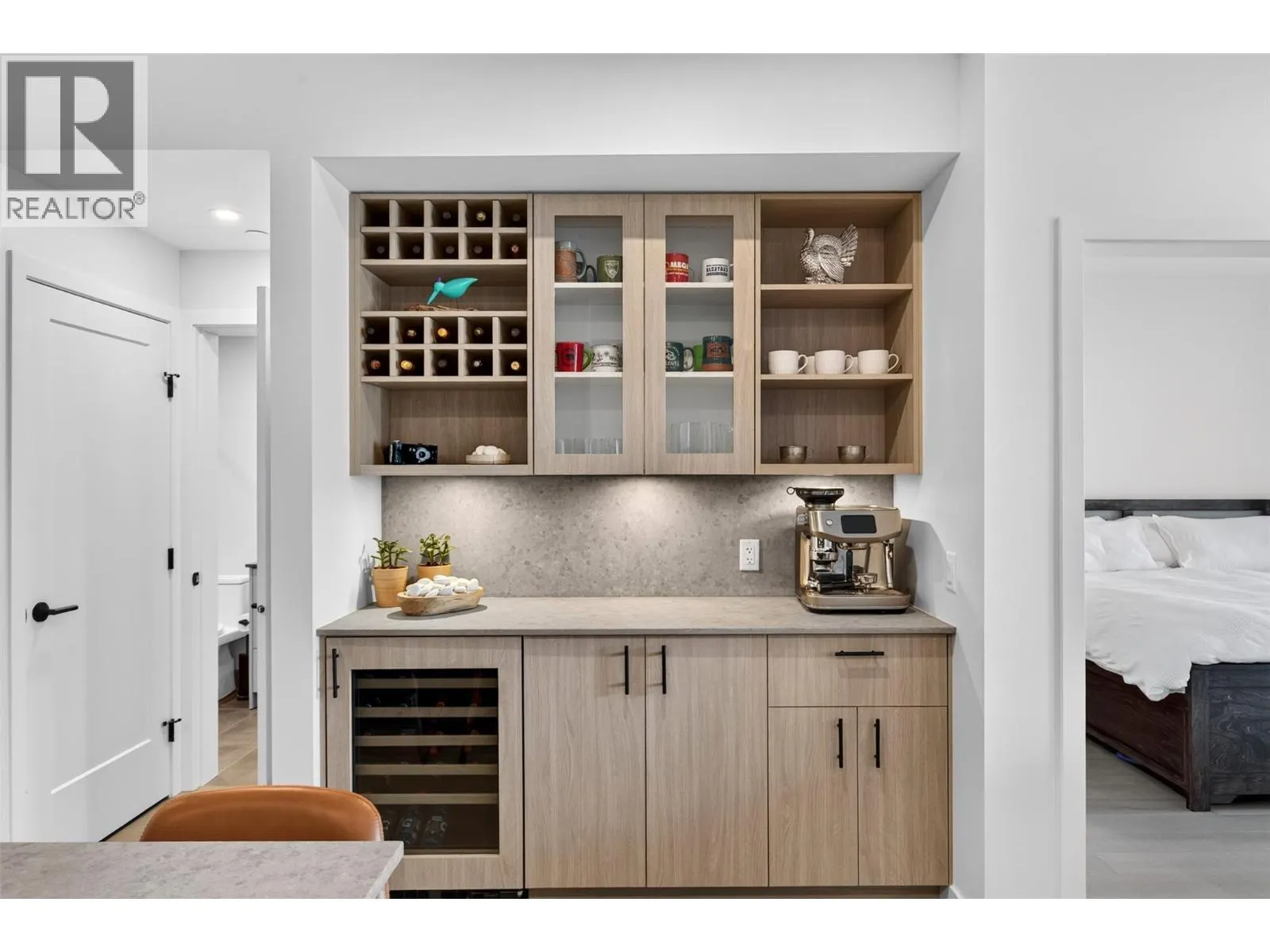 9652 Benchland Drive Unit# 209
