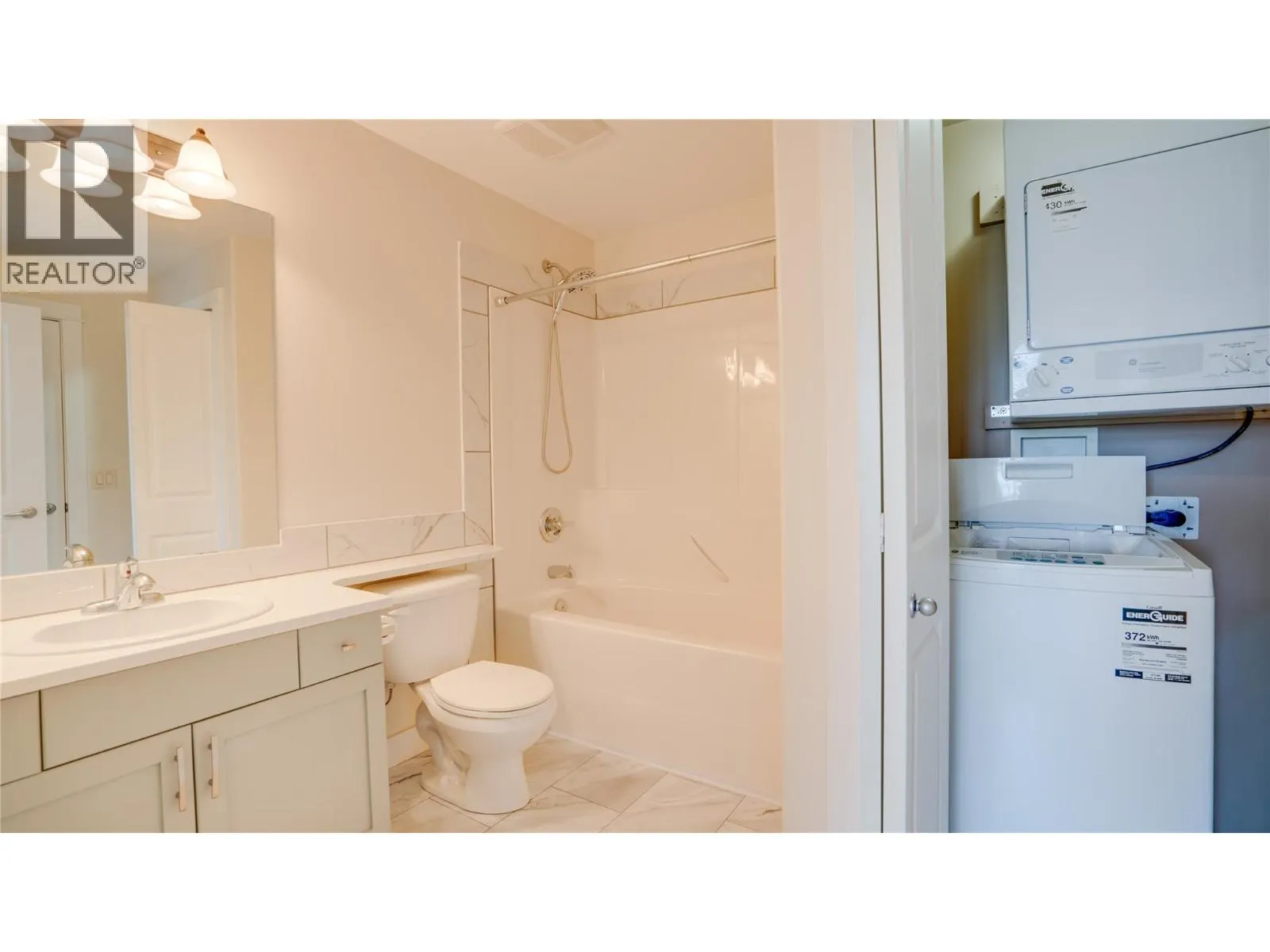 2551 Shoreline Drive Unit# 412