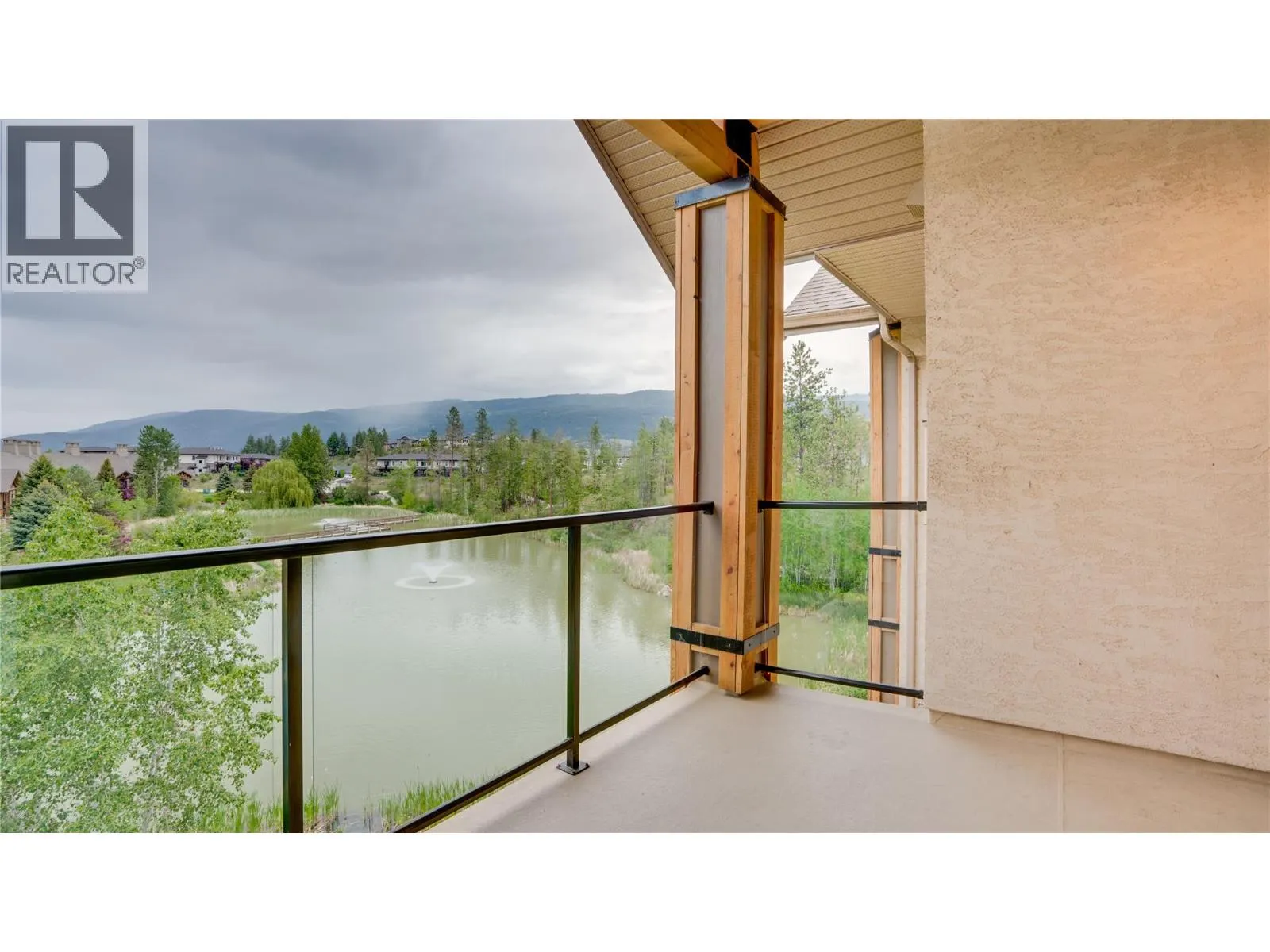 2551 Shoreline Drive Unit# 412