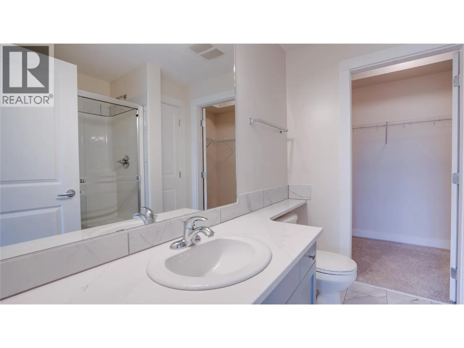 2551 Shoreline Drive Unit# 412