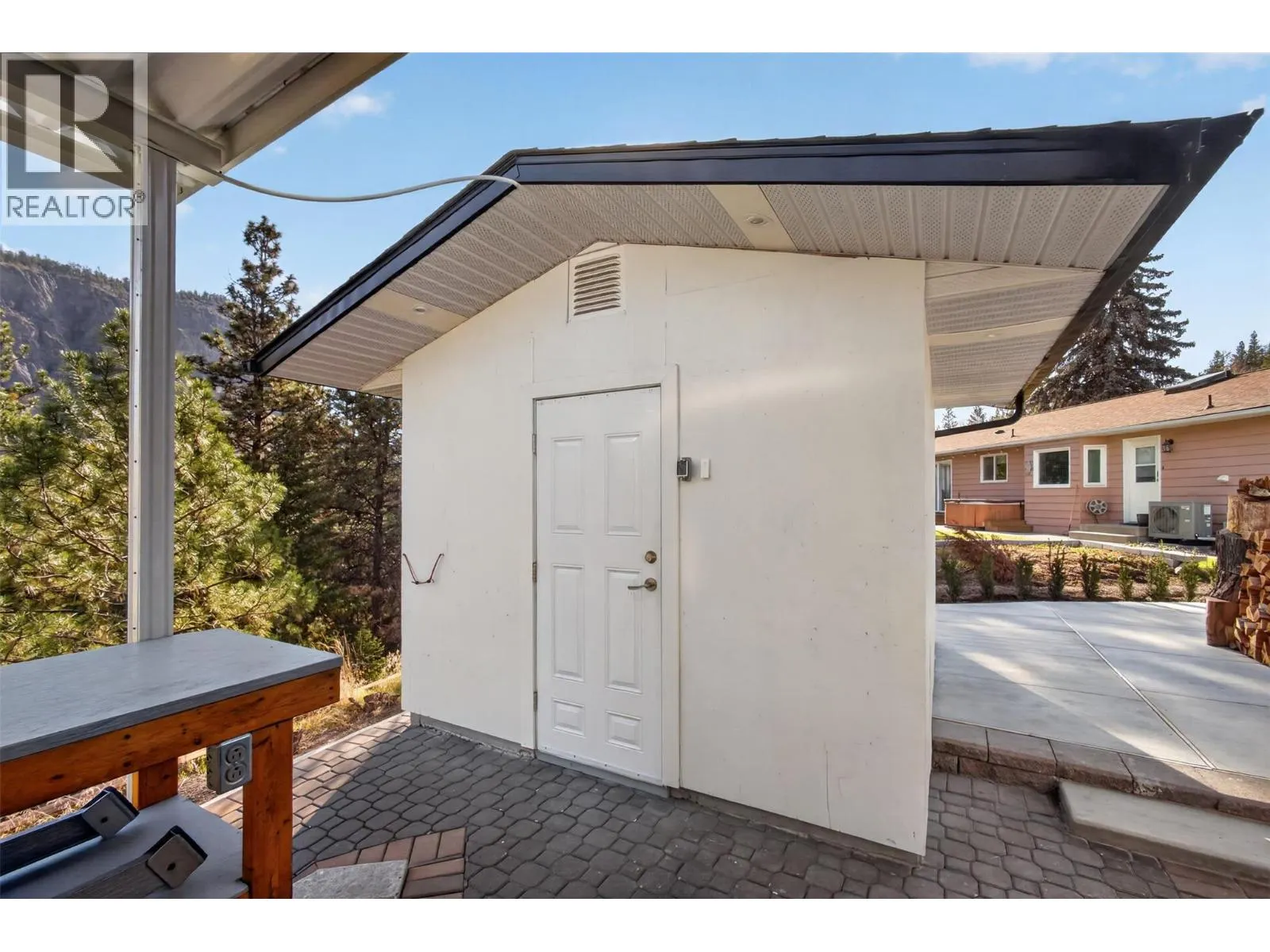 10836 DUNHAM Crescent