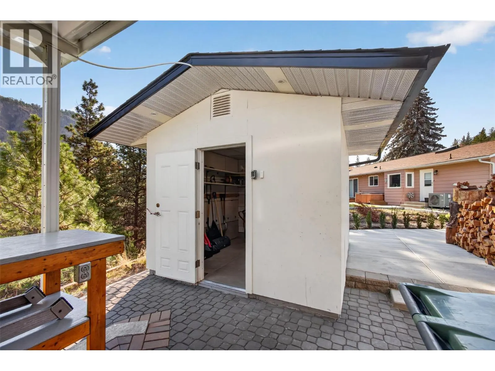 10836 DUNHAM Crescent