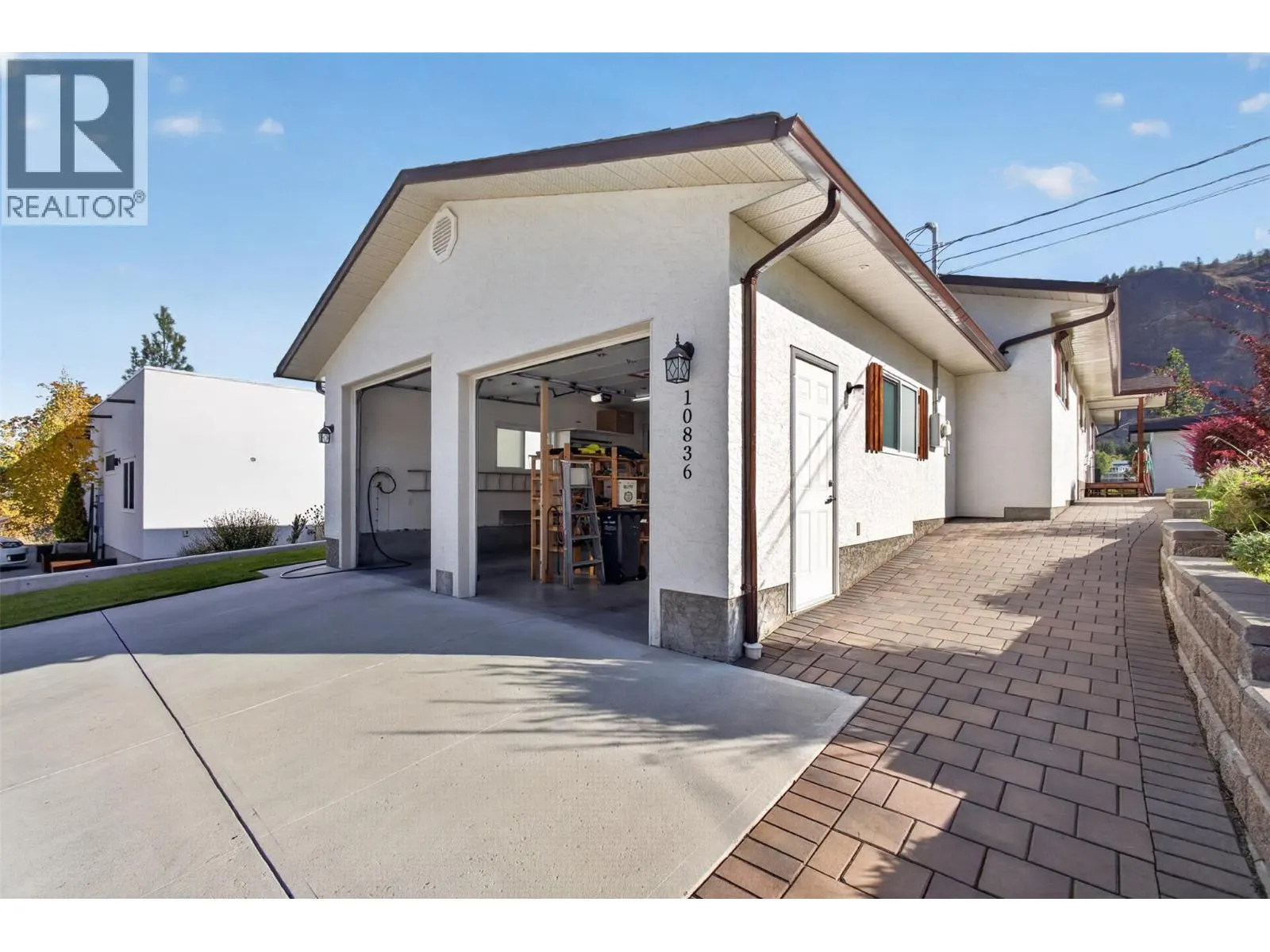 10836 DUNHAM Crescent