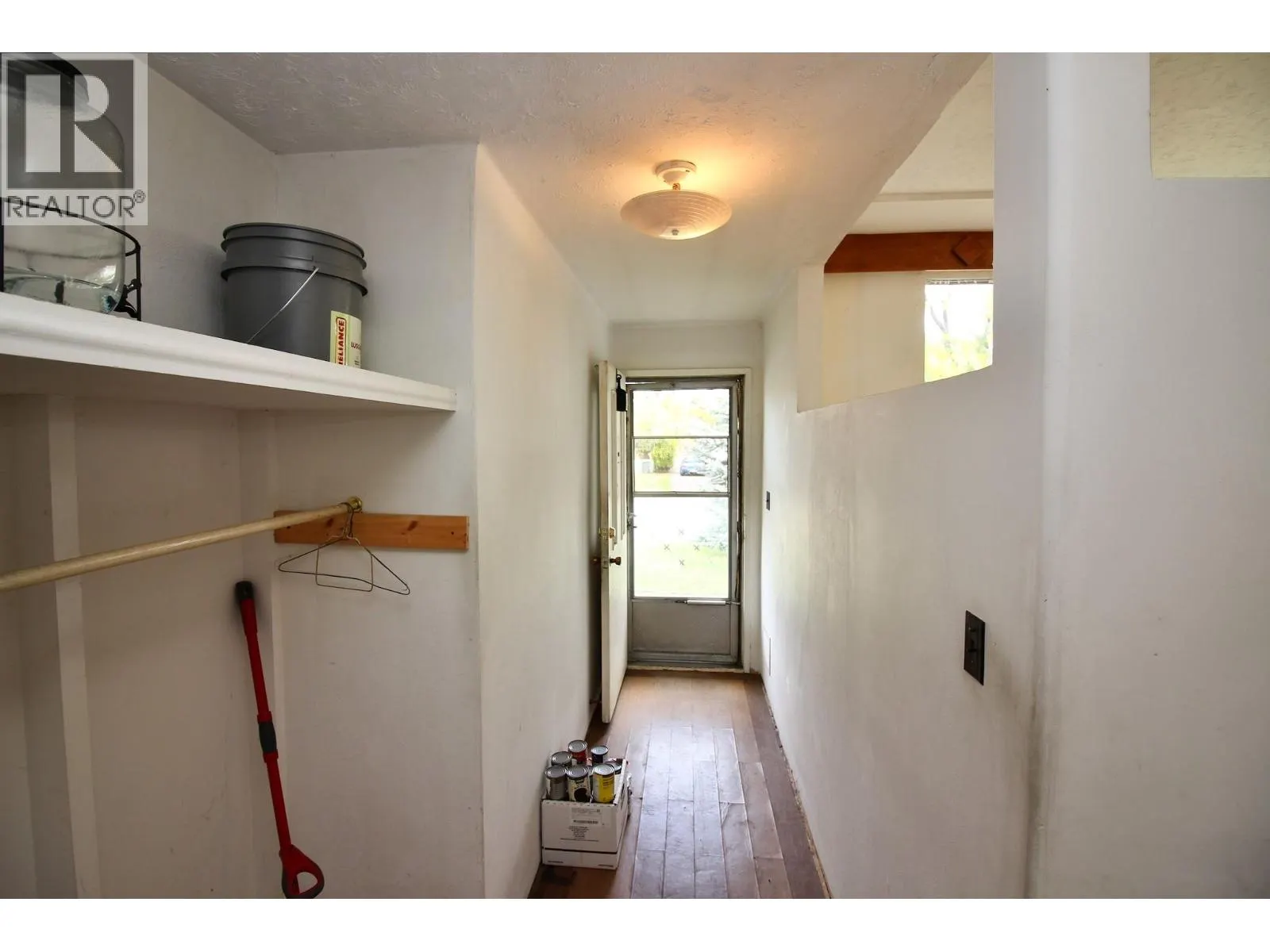 1382 McBride Road Road