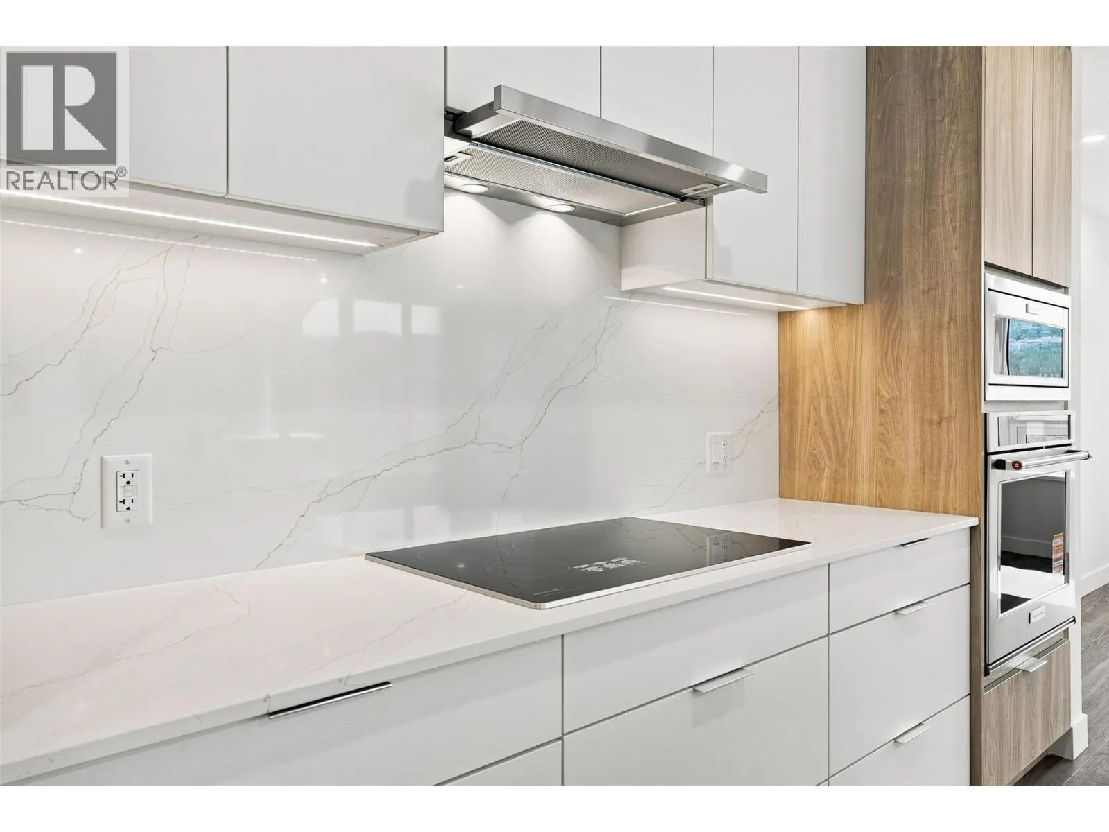 460 NICOLA Street Unit# 1905